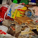 Immagine di oggetti comuni in casa, evidenziando i 5 più sporchi e consigli per la pulizia.